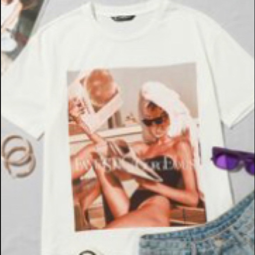 Graphic Print Tee